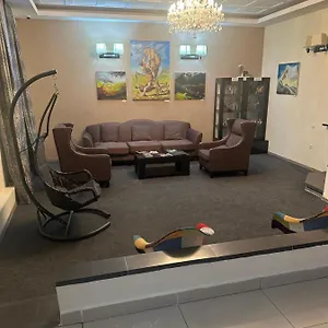 Old Sololaki فندق